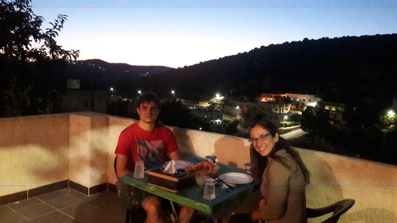 Mhna Guest House Ajloun Luaran gambar